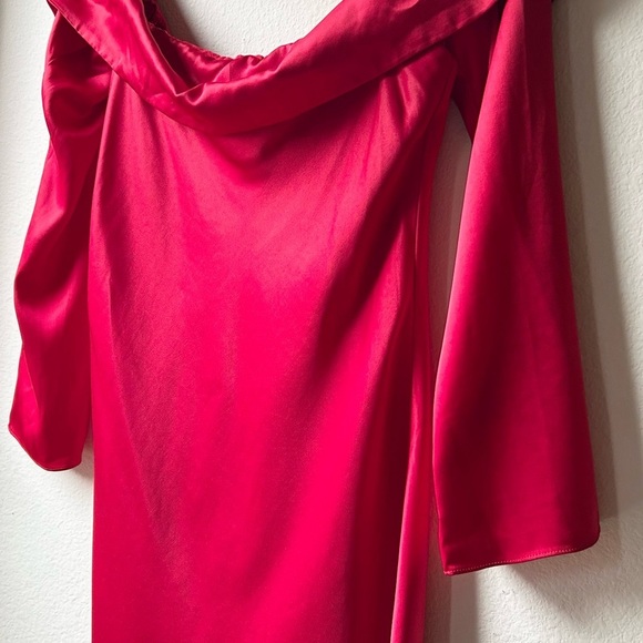 Reformation Maves Bridesmaid Satin Mini Dress Cherry Red Off-Shoulder Sz S - Picture 7 of 16